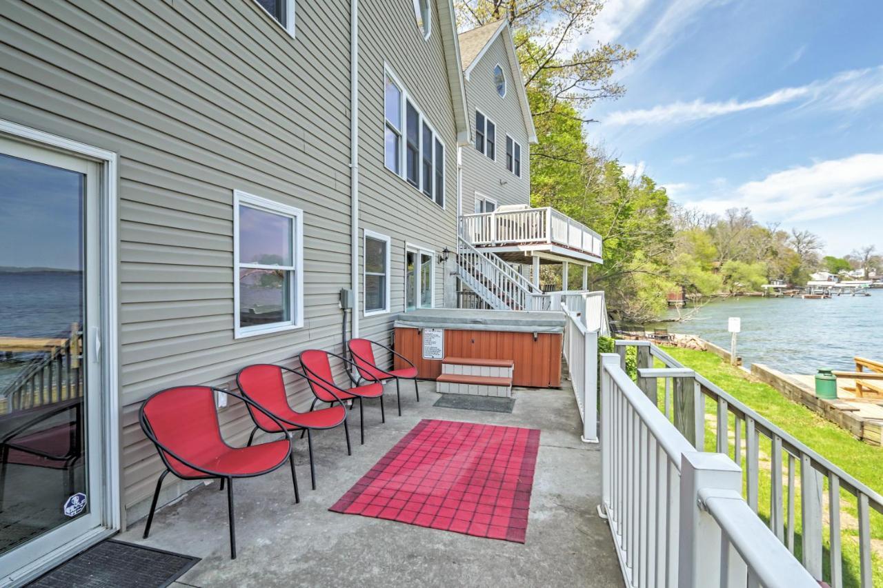 Waterfront Seneca Lake House Fire Pit And Boat Dock Дженива Экстерьер фото